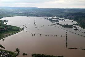 An 365 tagen im jahr, rund um die uhr aktualisiert, die wichtigsten news auf tagesschau.de Hochwasser 2013 Deutschland Home Facebook