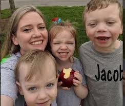 Gun violence deaths in US in year after Parkland: 1000+ kids