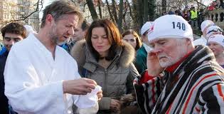 Jiří langmajer (53) a adéla gondíková (45) se vzali. Skoro Nahy Jiri Langmajer Pobihal Venku Celebrity Instory Cz