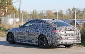 Bmw ceo says it will go between 340 and 435 miles on a charge. 2021 Bmw I4 Set To Have 523 Hp And 373 Mile Range Carscoops