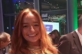 Claudia Laird's Instagram, Twitter & Facebook