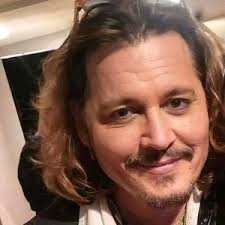 Johnny depp (@joni_chris11depp)