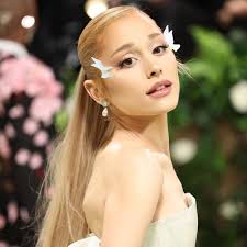 This Is Bella Hadid's Exact Hair Color—So You Can Request It at the Salon