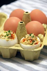 Deviled Eggs Au Roquefort œufs Farcis Alimentation Brunch