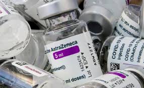 Cehia introduce restricții de la miezul nopții, după ce a reintrodus controalele la granițele cu austria și germania. Astrazeneca Cehia Se MiÈ™cÄƒ Repede Se OferÄƒ SÄƒ Cumpere Dozele Profit Ro