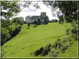Chateau De Castel Noel Brommat Chateau Feodal Et Ruine Medievale Chateau Paysage De Verdure Chateau Fort