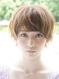 夏だ 小顔マッシュショート ショート ビューティーboxヘアカタログ ヘアカット ヘアスタイル ショートのヘアスタイル