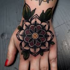 Flower Mandala Neo Traditional Blackwork Elisabetha Elisabethattatoo Hand Flowermandala T Traditional Hand Tattoo Traditional Tattoo Traditional Tattoo Flowers
