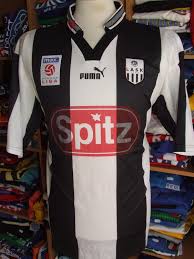 Zumindest die fans scheinen von dem neuen sportdirekt begeistert zu sein. Lask Linz Home Fussball Trikots 1999 2000