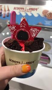 Stranger Things Scoops Ahoy Presents A Demogorgon Icecream To A Fan In 2020 Stranger Things Netflix Stranger Things Wallpaper Scoops