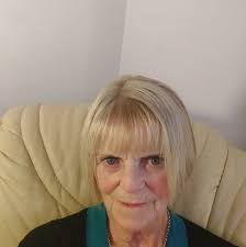 Veronica Reid's Instagram, Twitter & Facebook