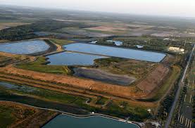 The driving distance is 241 miles. Imminent Collapse Of Wastewater Reservoir In Florida Forces Evacuations The New York Times