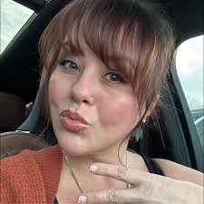 Christmas is coming! Join us for Christmas Craft in Canmore! Price includes  room for 2 nights, craft materials, opening wine and cheese social, and  continental breakfasts. Email dawn.anderson@rundlemountain.com to register  and/or with