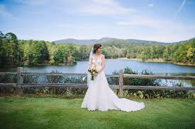 Wedding photography by gabi von gans. Rachel Ryan Wedding At Big Canoe Clubhouse In Northern Georgia Details Nashville Photography