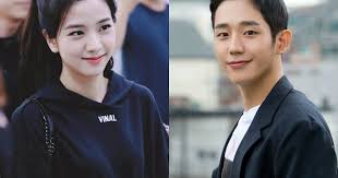 The drama revolves around the lives of housewives living in a luxurious residential area called sky castle in suburban seoul, where wealthy doctors and professors live. Jung Hae In Blackpink S Jisoo And More Cast Details Confirmed For Sky Castle Pd S New Drama Snowdrop Koreaboo