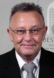 So gehen Bestatter aus dem Landkreis Main-Spessart mit coronabedingten  Veränderungen um