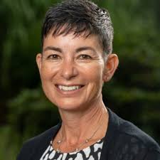 Fair winds and following seas to CDR Brian Winburn and welcome CDR Lisa  Sharkey to command of U.S.