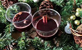 Try This Recipe For A Rich Aromatic Vin Chaud French Mulled Wine Delicious During The Holidays Read About Its History And Get Some Mulled Wine Mulled Wine