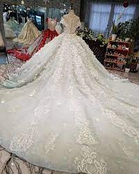 Gorgeous 2018 Ball Gown Wedding Dresses With 3d Flowers Elaborate Wedding Gowns Cathedraltrain Wedding Dresses Beaded Ball Gowns Wedding Wedding Dresses