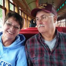 Anyone who is interested in a Free Meat Bundle Box say Me' if you are  interested.Tomorrow at 12 pm,one box per person. Apply now >>>  https://is.gd/fooddestributioninfo/