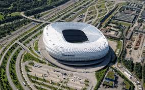 Bayern munich head to borussia moenchengladbach for friday's bundesliga match aiming to end their current trend of. Allianz Arena German Football Stadium Aero View Ancien Stade Du Bayern Munich 2880x1800 Wallpaper Teahub Io