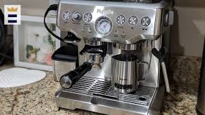 Plus, it offers 5 cup sizes (espresso, double espresso, gran lungo, mug, and alto), so you can make your favourite hot drinks in different amounts. Breville Espresso Machine Automatic Guns Wiki Macchina Del Cafe Wikipedia It S Ideal For Office Pantries Or Large Parties