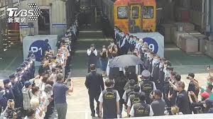 Последние твиты от 間島淳司 (@maji_opai). Gv7nqc Uvjvcim