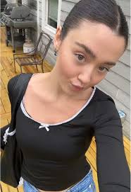 Clara Smith (@clara_smith_1050)'s videos with shes my collar