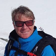 Guess the name of the skier below all correct answers get a prize. 🤗  prizes given in the Pollux