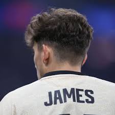 Manchester united have had a considerably poor season by their historically lofty standards. Manchester United Winger Daniel James On How His Late Father Is Driving Him On Manchester Evening News