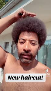 TONIGHT! Me and @peteszijarto gonna Duo it up!@fernandoafunes Duo It Again  24 is here! The fever dream/game of psychedelic telephone is in just a few  days at The Lyric Hyperion