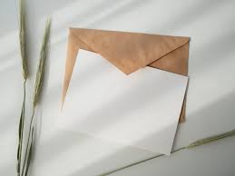 Ich muss heute dringend was bei der post abschicken, habe aber keine briefumschläge mehr. Briefumschlag Gestalten So Versendest Du Stilvoll Deine Briefe Individuell Com