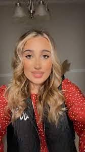 Savannah Hamby's Instagram, Twitter & Facebook