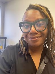 Imelda Chaney's Instagram, Twitter & Facebook