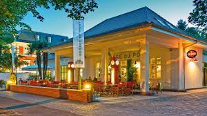 Garage du pont serves them just the way we like them: Bienvenue Herzlich Willkommen In Der Garage Du Pont