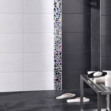 Consultez le catalogue carrelage salle de bains de la boutique lapeyre et acheter en ligne avec tritoo, votre guide shopping pour la maison et le jardin. Carrelage Mural Et Sol Pour Refaire Sa Salle De Bain