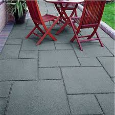 Forest timber pikasso lawn edging, (h)90mm (l)1.19m £ 9.50 9.50 Wickes Buxton Paving 600x300mm Outdoor Paving Patio Slabs Paving Slabs