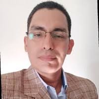 100+ perfiles de «Jose Solano»