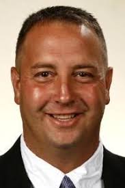 Football adds 40 to recruiting class