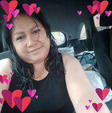 Nadie vivió mi vida, ni lloro mis lágrimas, así que nadie tiene derecho de  juzgar mi forma de ser.