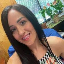 Sarah Hatfield's Instagram, Twitter & Facebook