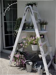 Alte holzleiter stehleiter vintage deko garten dachbodenfund shab. Im Garten Ist Doch Noch Platz Stineszuhause Garden Ladder Garden Deco Garden Room