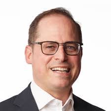 Kevin Littell's Instagram, Twitter & Facebook