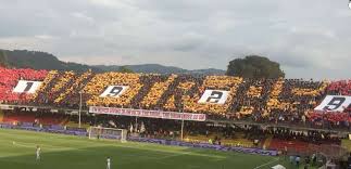 È stata rifondata dopo il fallimento nell'estate 2005 dello sporting benevento. Il Benevento Vara La Campagna Abbonamenti Date Prezzi E Modalita