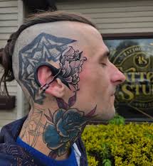 Hiring piercing technician in Lake Odessa area