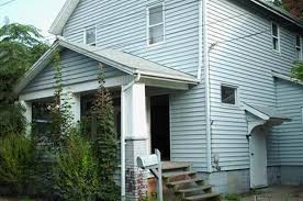 520 Mcnally Ct, Alliance, OH 44601