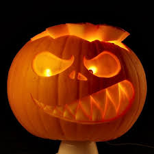Kurbis Schnitzen Mit Bildern Kurbisse Schnitzen Halloween Kurbis Schnitzen Halloween Kurbis Deko