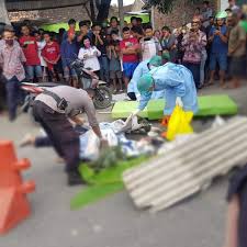 Berikut ini daftar wilayah dan kode pos, desa/kelurahan, di kecamatan karangawen kabupaten demak jawa tengah. Jajaran Polsek Karangawen Evakuasi Korban Meninggal Kecelakaan Lalulintas Warta Javaindo