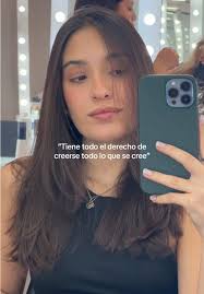 Valeria Pineda Corte De Cabello