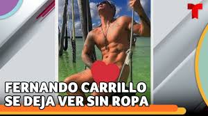 Fernando Carrillo enciende las redes con ardiente foto al desnudo |  Telemundo Entretenimiento - YouTube